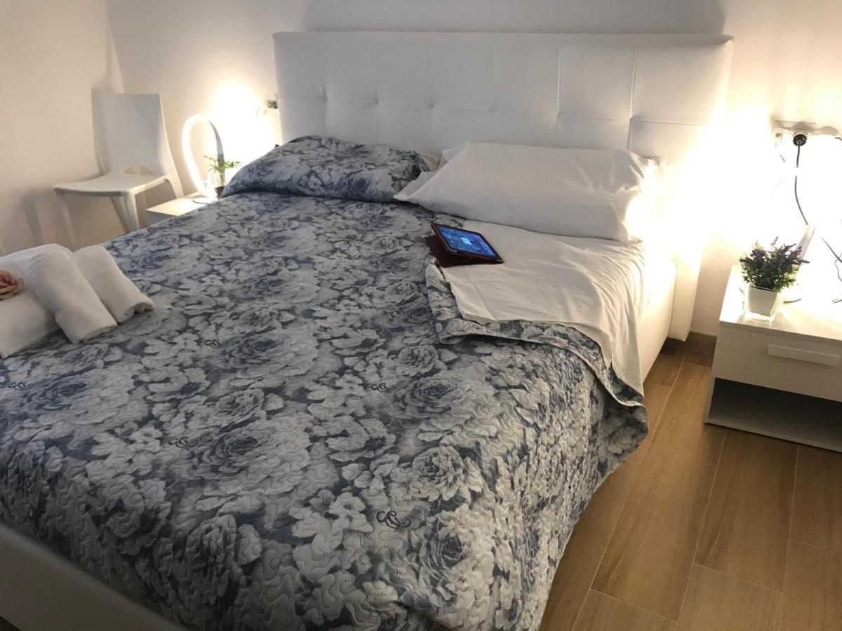 B&B Home Sweet Home - Affitti Brevi Italia 曼弗雷多尼亚 外观 照片